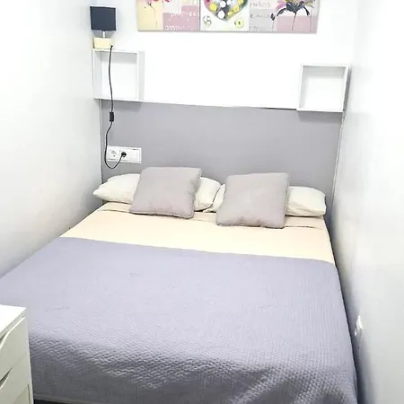 Apartment Bermudas Con Piscina En *
