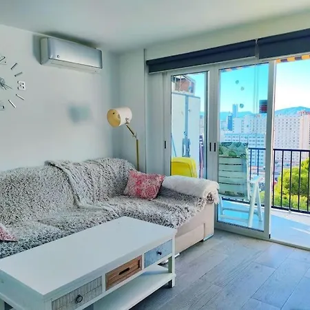 Apartamento Bermudas Con Piscina En Benidorm